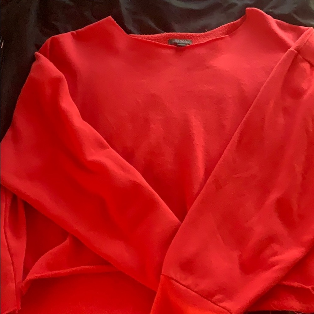 Red long sleeve crop top
